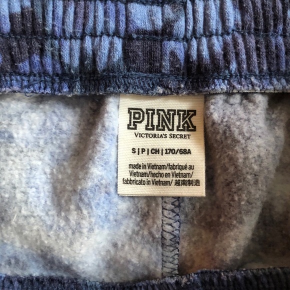 PINK Victoria’s Secret Floral Campus Jogger Small - Picture 5 of 7